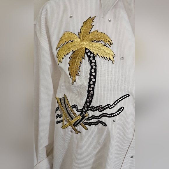 Vintage LAS OLAS Embroidered Button Down Shirt with Tropical Print White/gold. S - Picture 2 of 14
